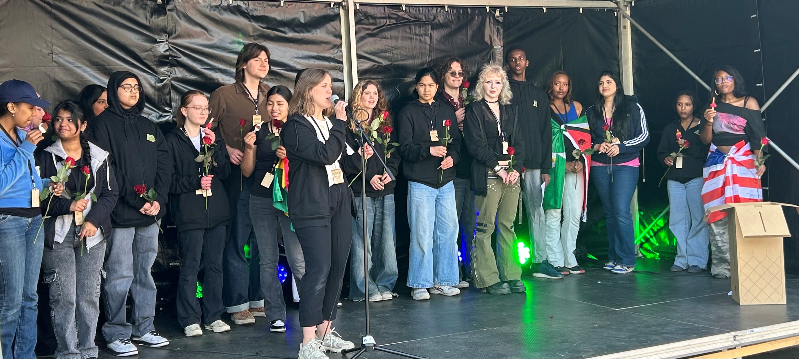 Bilde av Crew skole&aring;r 2024/25